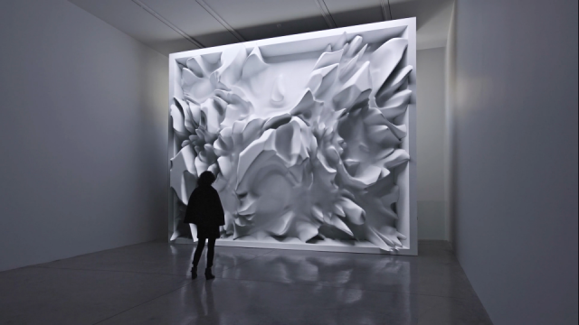 Refik Anadol Engram : Data Sculpture for Melting Memories installation | STASH MAGAZINE