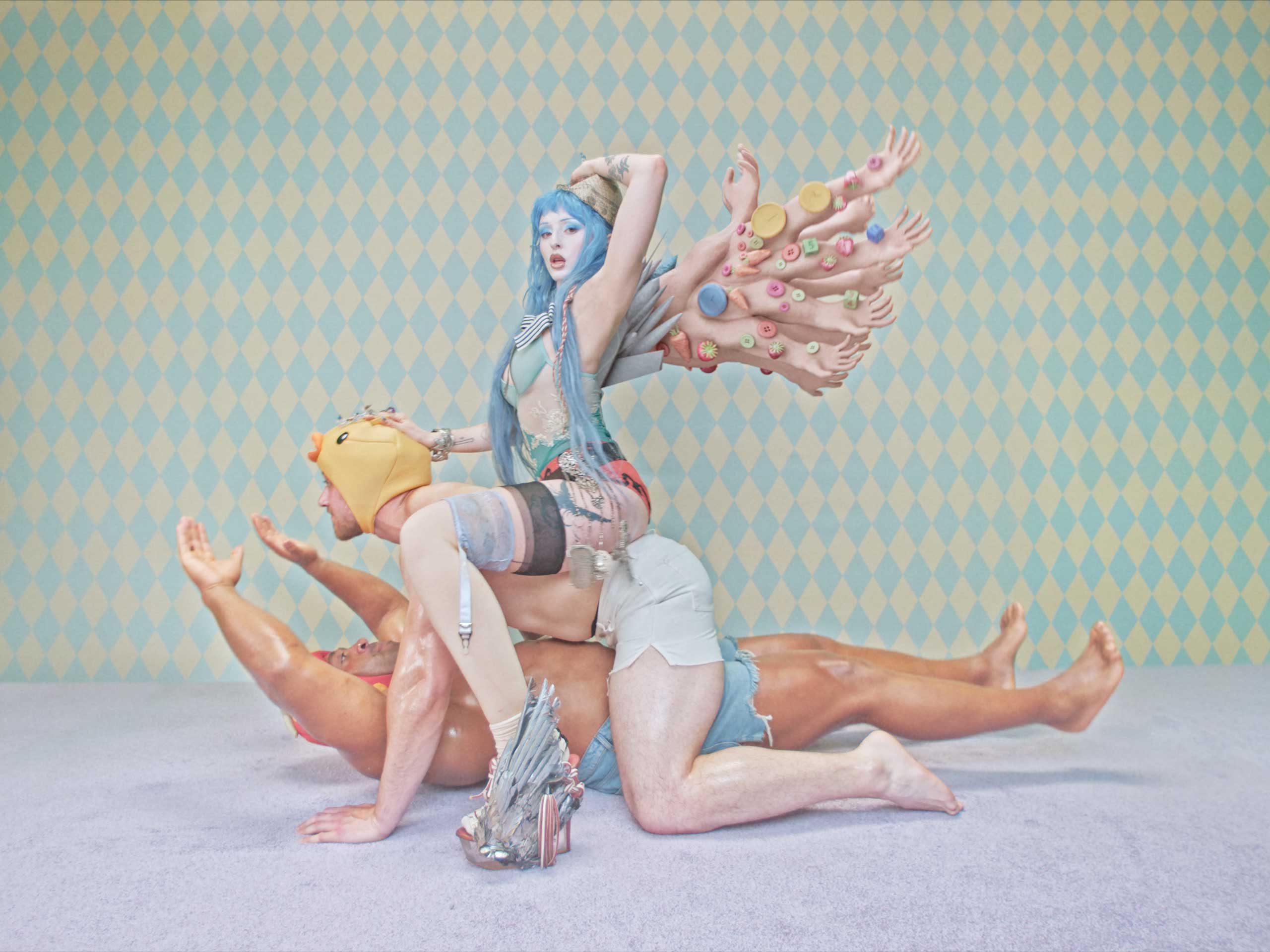 Ashnikko Trinkets music video by Léa Esmaili & BlinkInk | STASH MAGAZINE