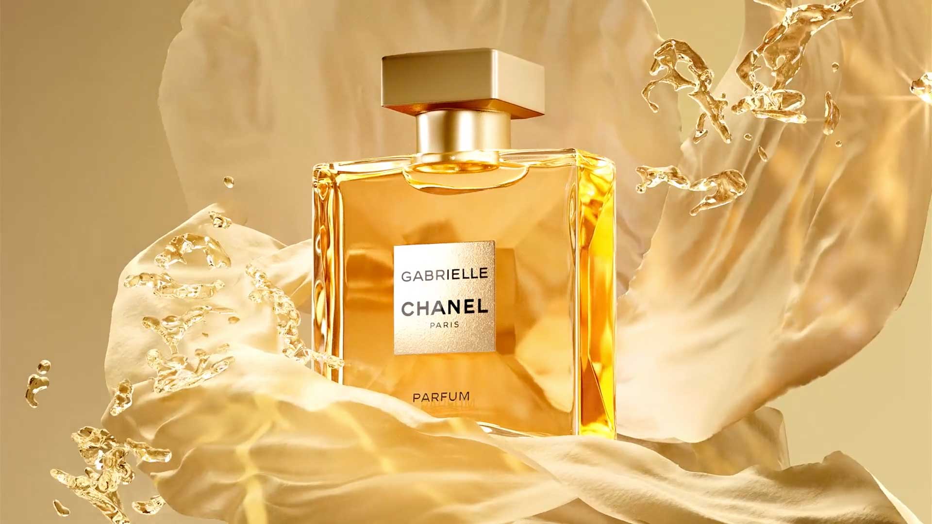 Builders Club Wraps Gabrielle Perfumes in All Kinds of Elegance for CHANEL  - Motion design - STASH : Motion design – STASH