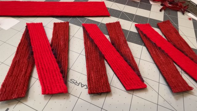 Kevin Parry Recreates the Netflix Logo Animation with Yarn