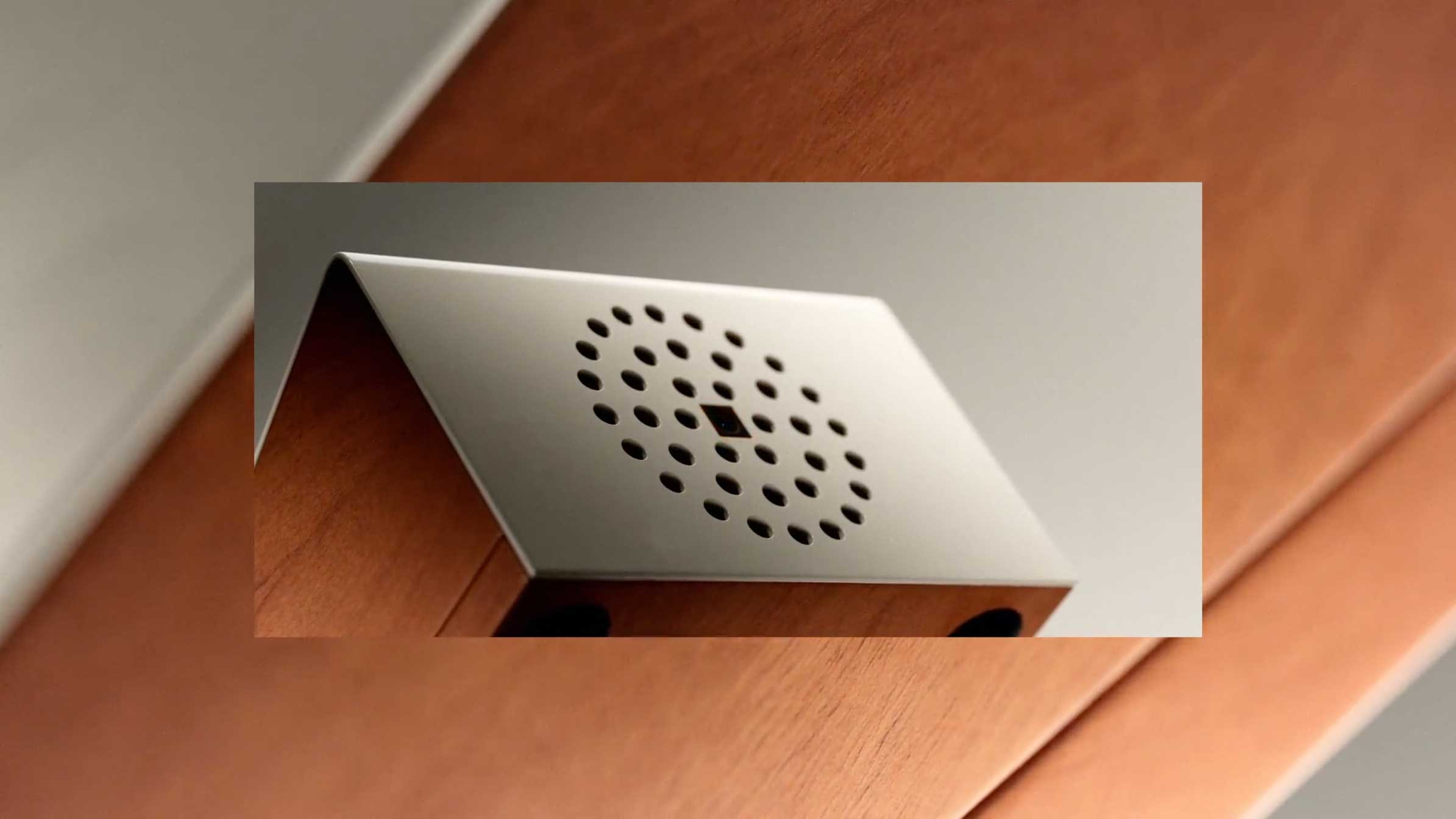 Less But Loud Dieter Rams Guitar pedal by Connor Bannister | STASH MAGAZINE