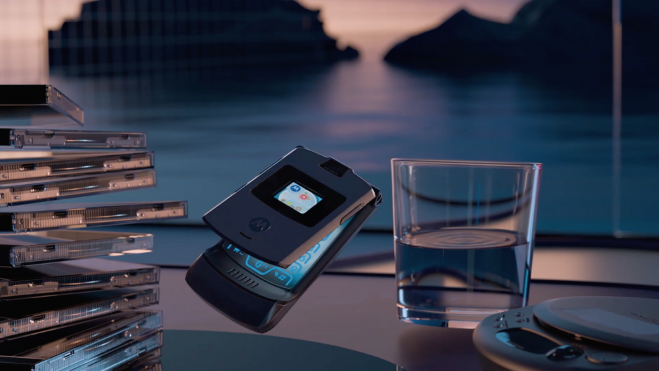 Motorola Razr 2019 commercial | STASH MAGAZINE