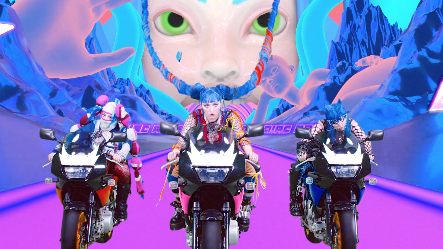 Ashnikko "Tantrum" Music Video by Jocelyn Anquetil and The Mill STASH