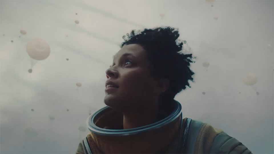 Johnnie Walker "Astronaut" commercial | STASH MAGAZINE