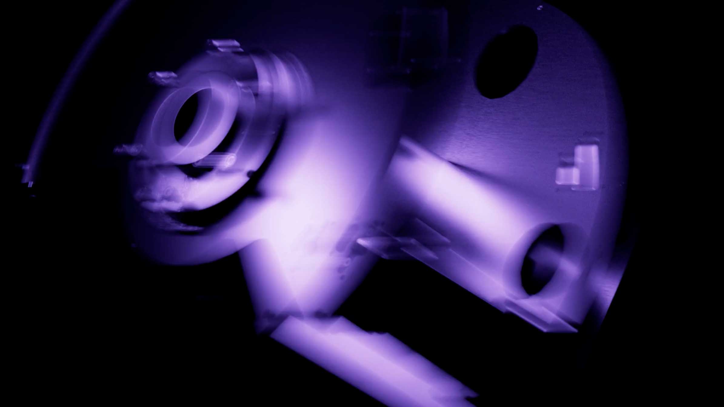 Studio Sentempo Batser 2X product film for Angelini Technologies | STASH MAGAZINE