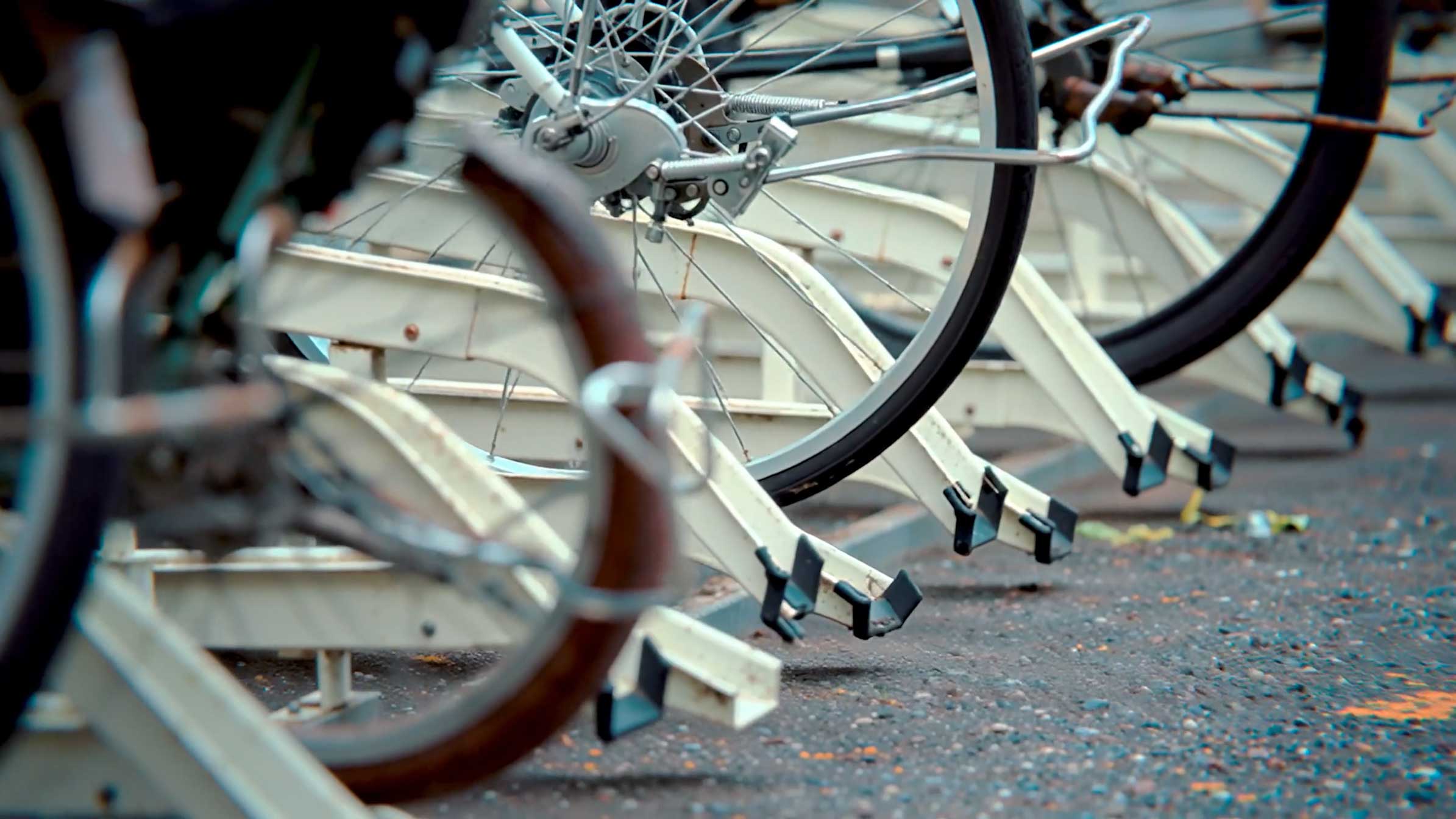 WAVE Short Film by Masaki Mizuno and Khaki | STASH MAGAZINE