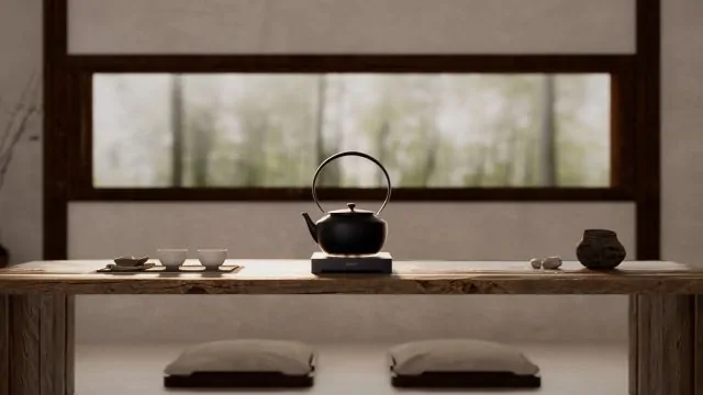 Yujin Song Puts on the Kettle (Beautifully)