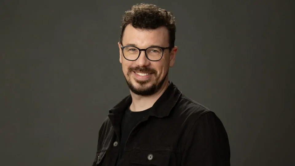 Jay-Harwood-Versus-ECD | STASH MAGAZINE